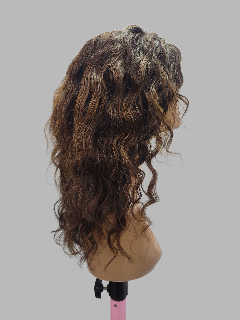 Thumbnail: Premium Wavy Peruvian Wig, 16 Inches.