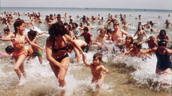 jaws-movie-review