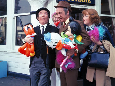 Carry On #22: Carry On at Your Convenience