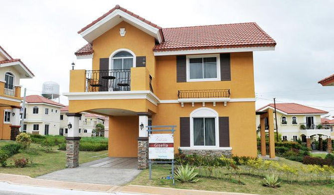 Suntrust-HouseandLot-Verona-Gisella.jpg