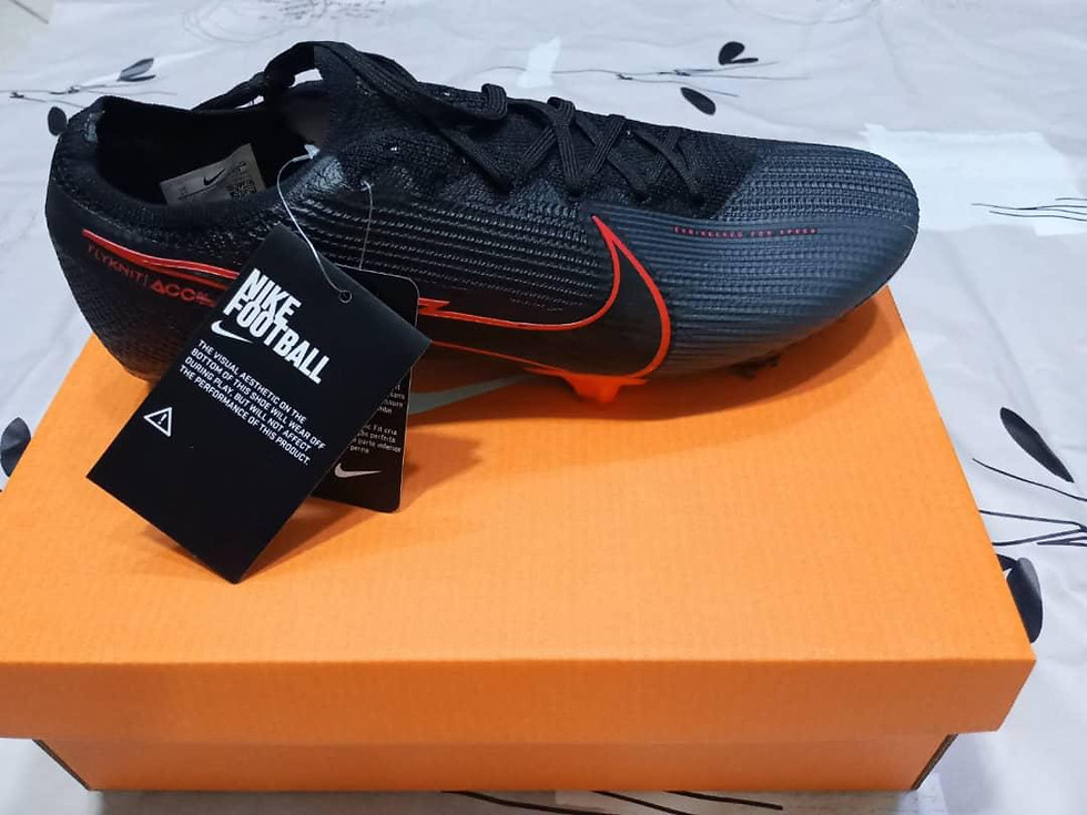 Miniature : Chaussure de sport (FOOTBALL)
