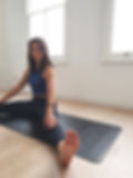 Yoga%20smile_edited.jpg