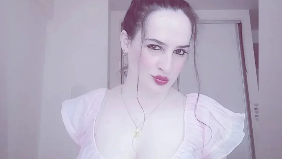 Belén Málaka Rouco presenta Liatris, poema homenaje a Ciro Pertusi