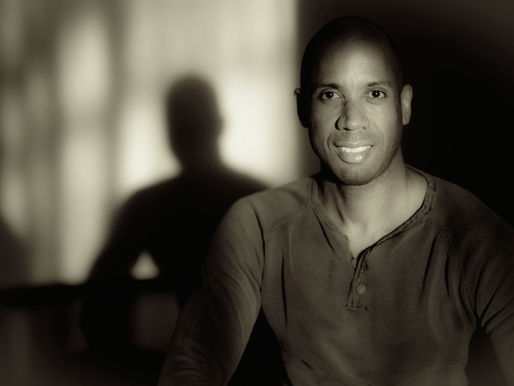 François Marius y el encanto de “All I Want Fi Christmas”