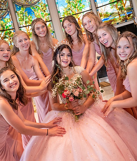 chicago-quinceanera-court-of-honor-photography.jpg