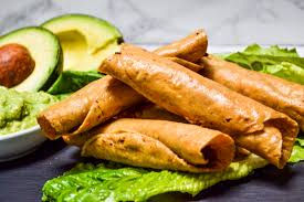 CRUJIENTES TACOS DORADOS DE PAPA
