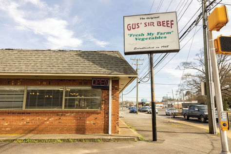 Gus' Sir Beef Food Review: Celebrating a Charlotte Legend