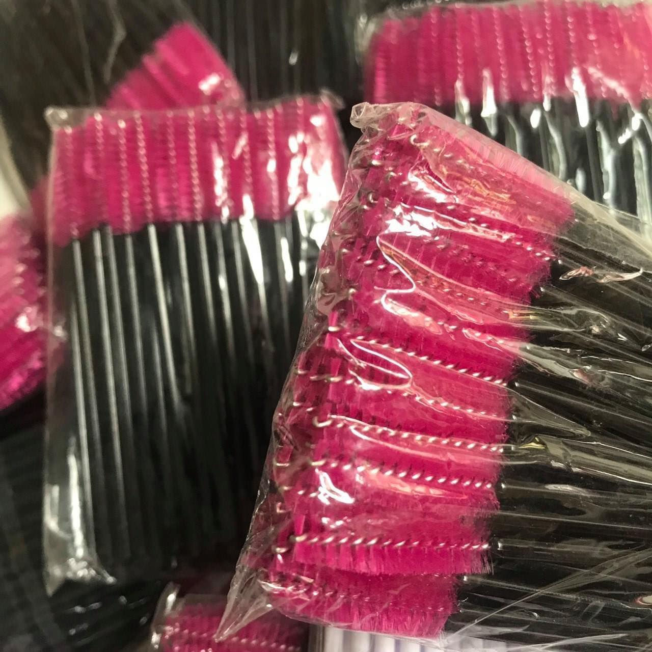 Lash Brush