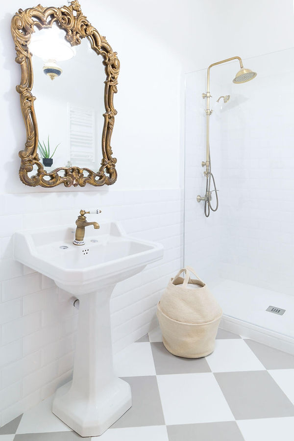 Reform your bathroom for little money and sell more expensive