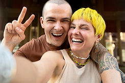 front-view-smiley-people-posing.jpg