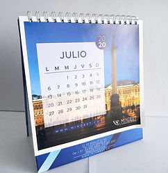 Calendarios_edited.jpg