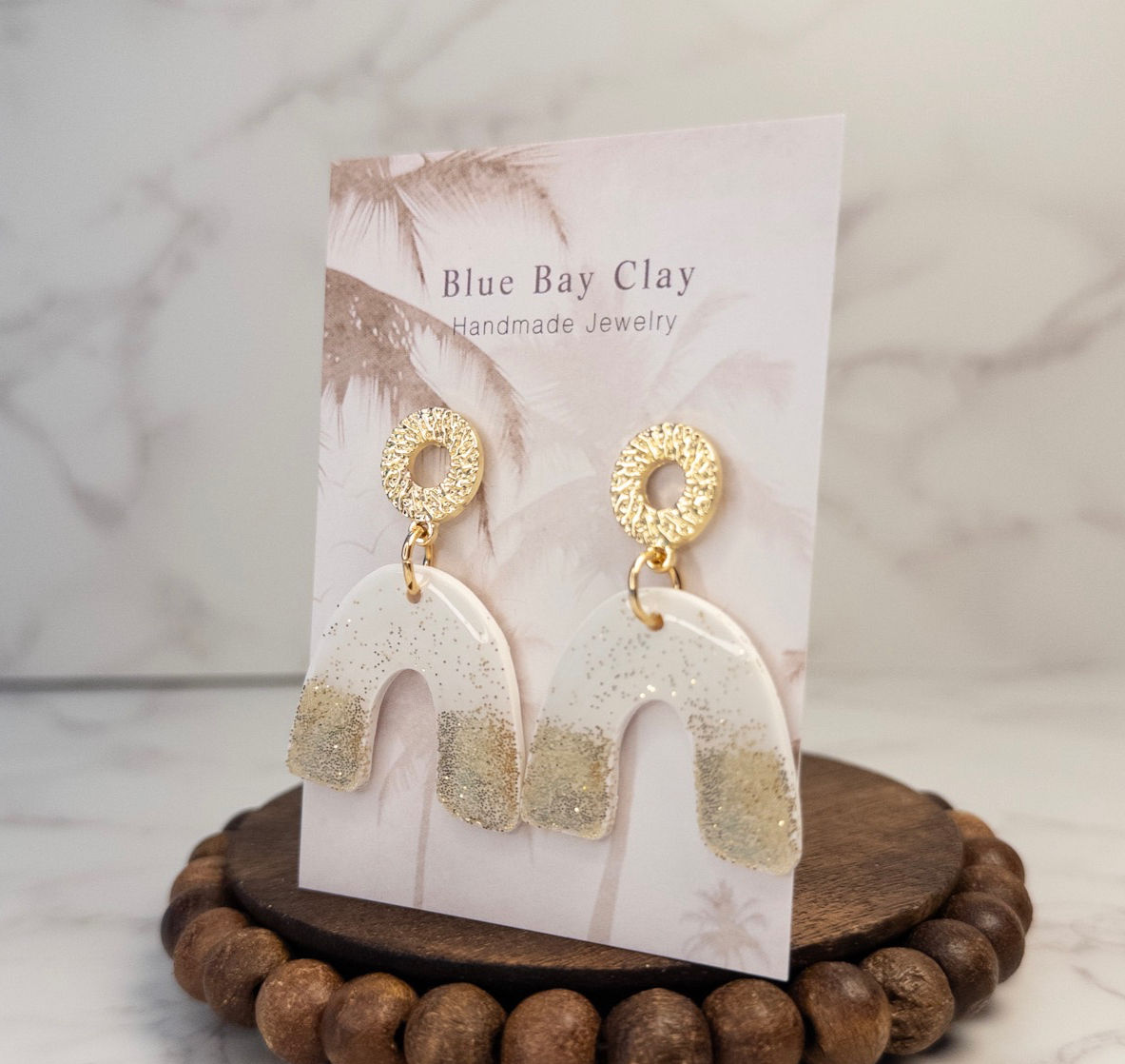 White Goldie Arch Dangle 010