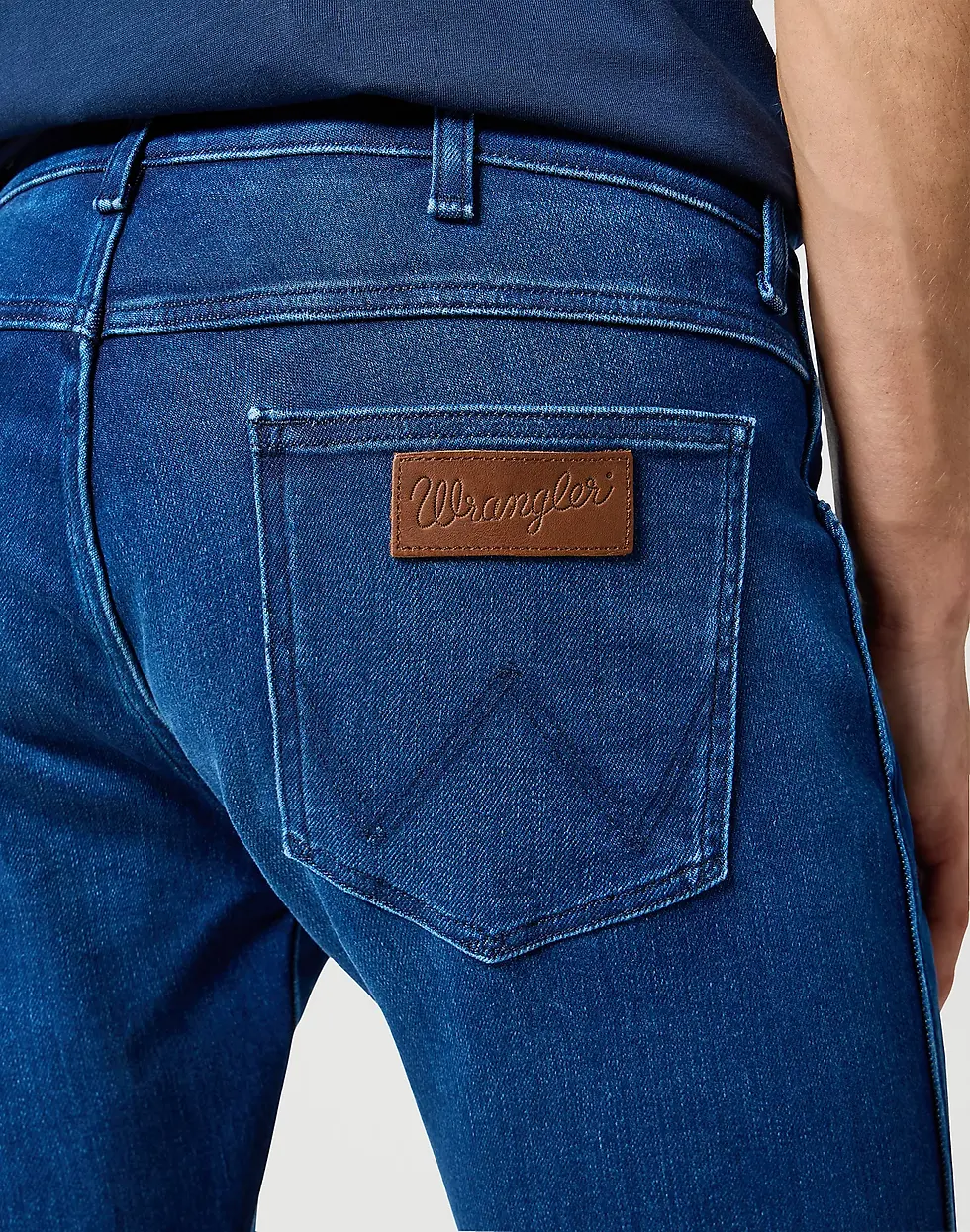 Thumbnail: Wrangler Bryson Jeans in Blue Jam