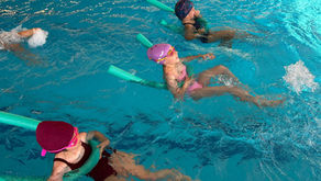 Os alunos do 1.º ano da EB da Lejana participaram no Festival do Projeto Saber Nadar