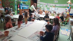 Hoje foi dia de REPLANTAÇÃO DE FLORES! 