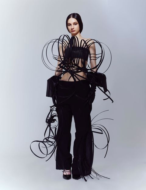 LOOK 16 HAPPY HOUR NEAR ME