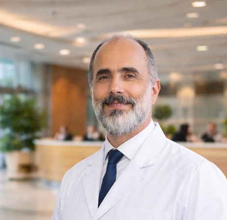 alt=“Professor Halil Alis, bariatric and metabolic surgeon in Istanbul, Turkey”