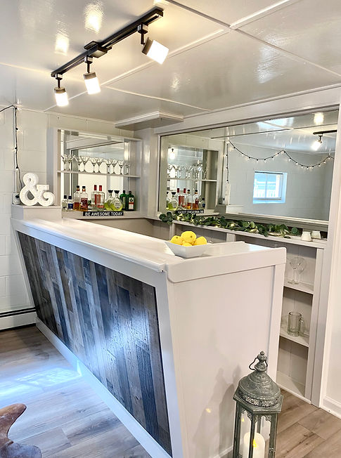 home staging bar area