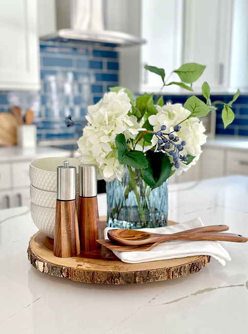 vacant staging kitchen