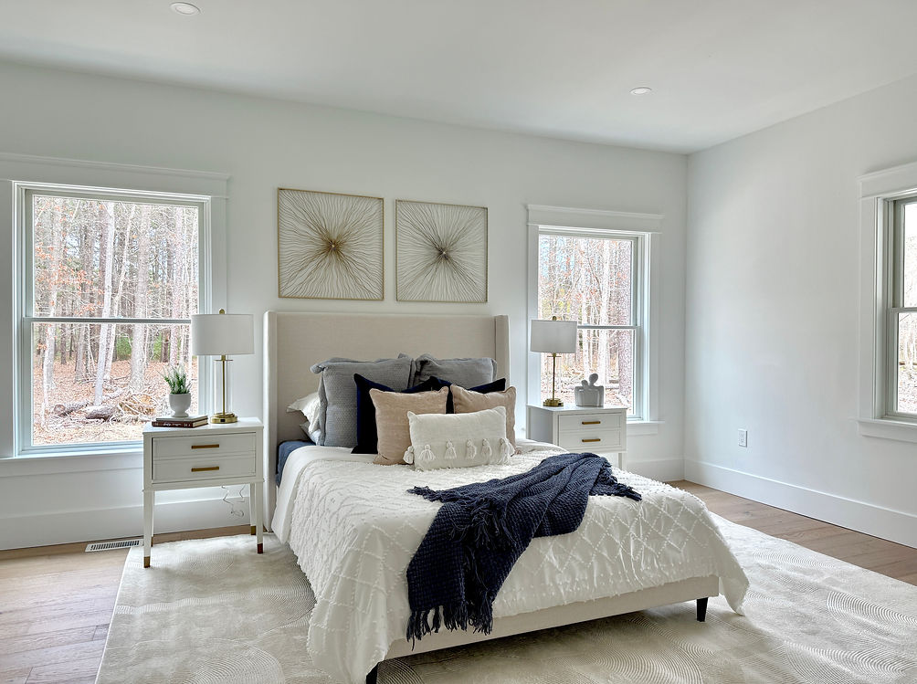 vacant staging primary bedroom