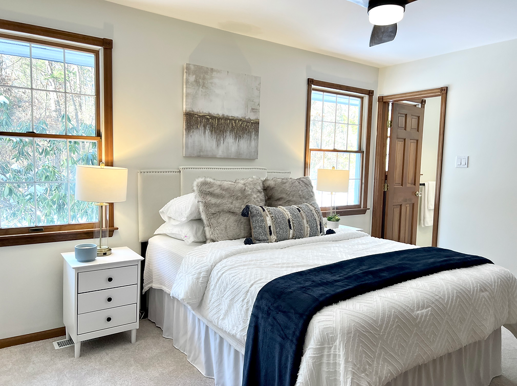 Vacant Staging Bedroom