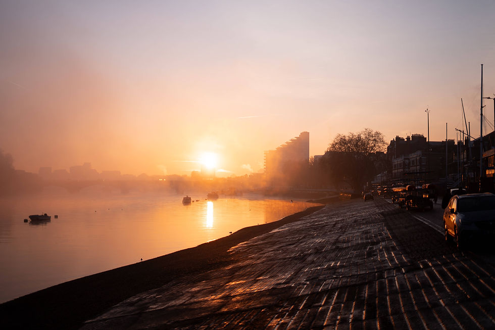 sunrise on the Thames