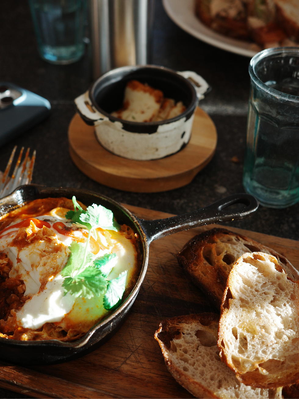 A ride through England’s largest vineyard to a Surrey pub