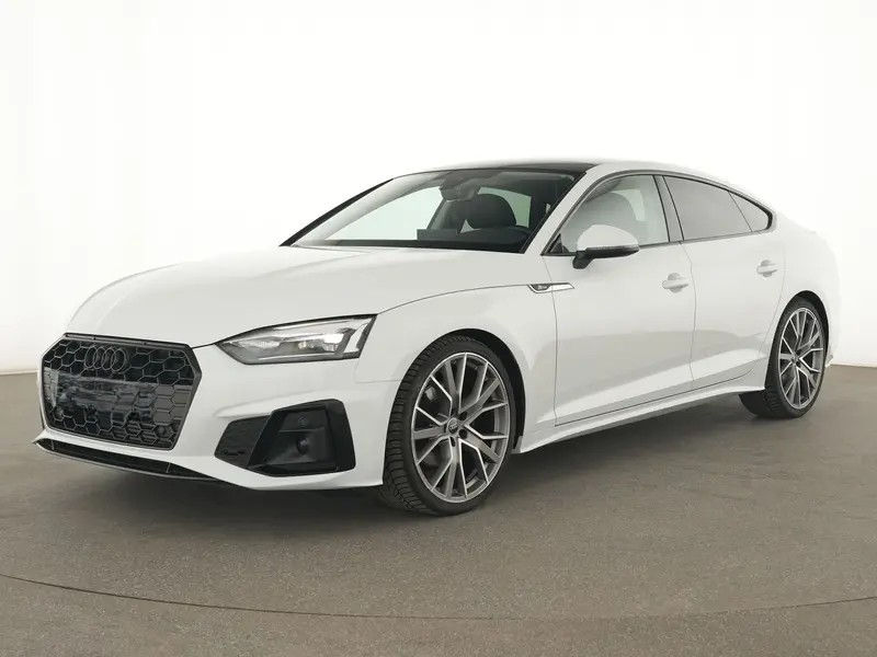 Anhängerkupplung (Kugelkopf schwenkbar)
Audi Smartphone Interface
Panorama-Ausstelldach elektrisch
Scheinwerfer LED
Sound-System DSP / Audi Sound-System
Sitzheizung vorn
Gepäckraumklappe elektr. betätigt (öffnen + schliessen)
Sport-Fahrwerk
Business-Paket
MMI Navigation Plus mit MMI Touch
Aussenspiegel elektr. verstell- - heiz- und anklappbar - mit Abblendautomatik und Bordsteinautomatik
Klimaautomatik
Navigations-Paket
USB-Schnittstelle für Fondpassagiere
Universal-Schnittstelle Bluetooth
Ambiente-Beleuchtung
Audi connect (Internetbasierende Dienste)
Bluetooth-Freisprecheinrichtung mit Audi Phone Box light
Einparkhilfe
Infotainment-Paket
Innenspiegel mit Abblendautomatik
Isofix-Aufnahmen für Kindersitz an Beifahrersitz
Komfort-Paket Spiegel
LM-Felgen
Lenkrad (Leder - 3-Speichen) mit Multifunktion plus und Schaltfunktion
Mittelarmlehne vorn
Optik-Paket schwarz plus
Radioempfang digital (DAB)
Vorbereitung Radioempfang digital (DAB)
Heckleuchten LED
Nichtraucher-Paket
Verglasung hinten abgedunkelt (Privacyverglasung)
MA 4624872
Trotz bestehender Kontrollen ist eine Abweichung der Ausstattung der oben befindlichen Beschreibung nicht ausgeschlossen.
Die oben zu findende Fahrzeugbeschreibung ist unverbindlich.