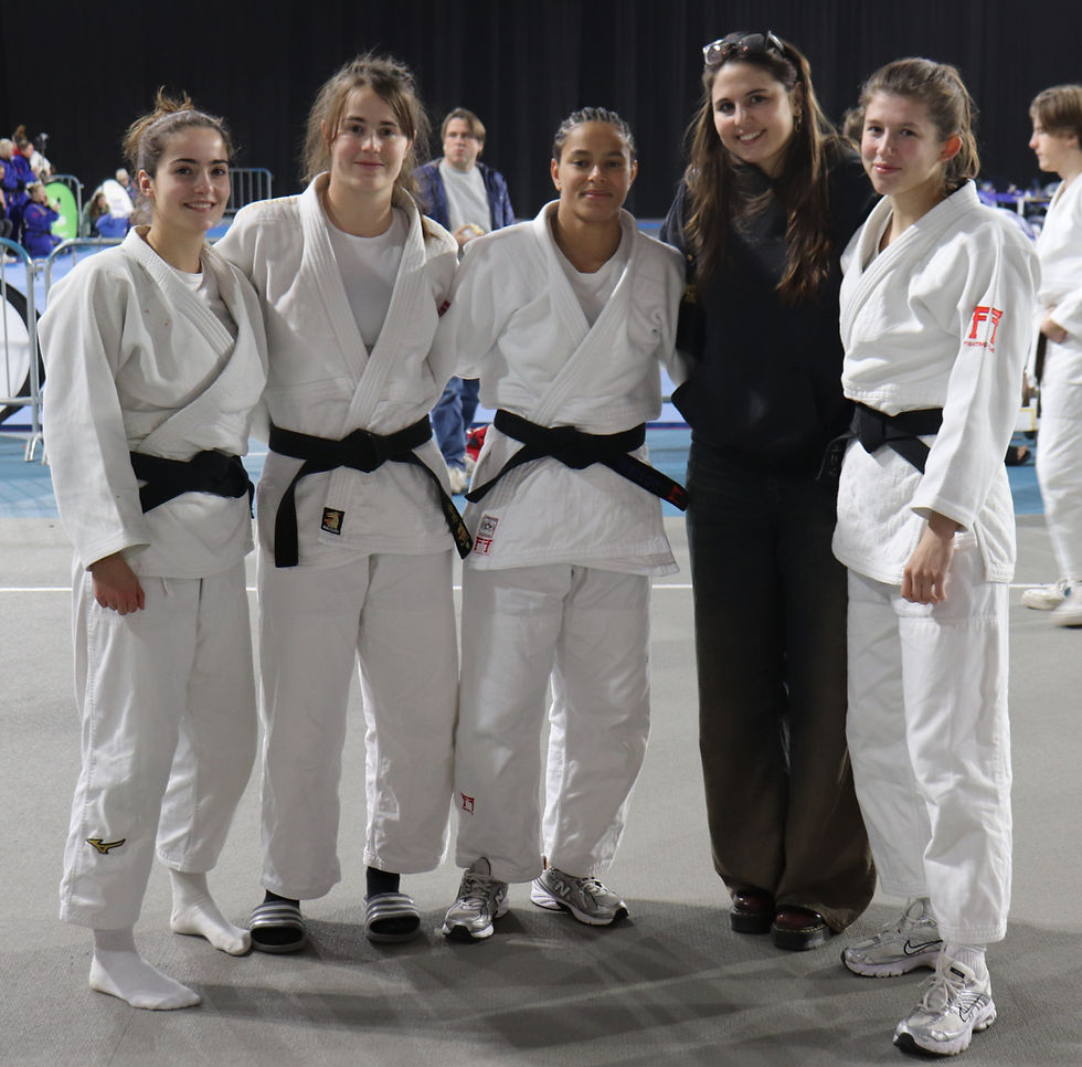 Vlnr Jana, Anne, Nora, Maxime, Erin