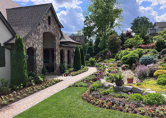 Greater Scapes Landscape & Lawn Care water features, elegant walkways, retaining walls