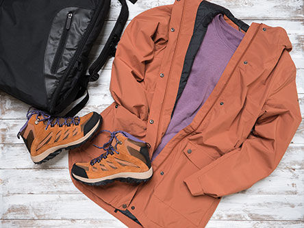 Hiking jacket and shoes to stay comfortable in the woods