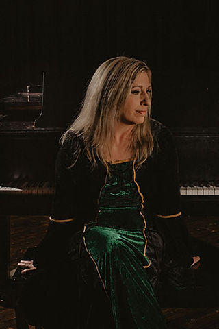 Singer-Songwriter-Composer Carrie Morrison