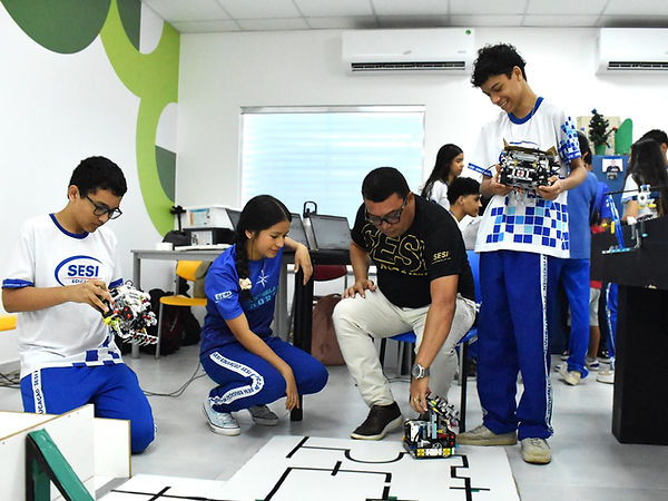 imagens de apoio - equipes de robótica - SESI RORAIMA (1).JPG