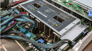 Dell PowerEdge XE8545 Server with 4x NVIDIA A100 GPUs for Only €55,000