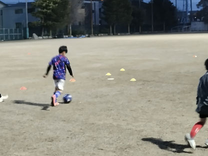 初心者歓迎!FCシャルフ浜松でサッカーを始めてみませんか?サッカースクールご紹介