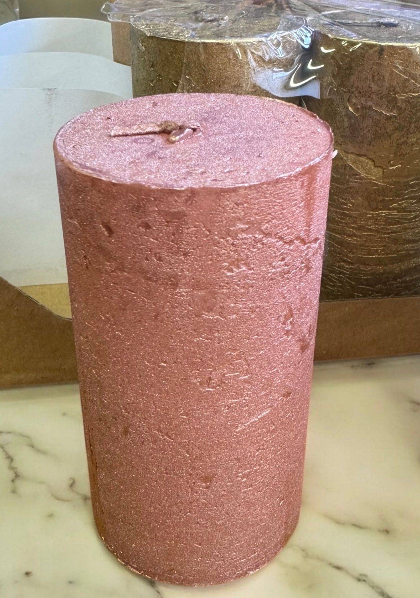 Rusztikus metál henger gyertya rózsaszín