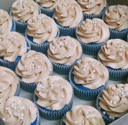 Cupcakes with Peanut Butter Buttercream