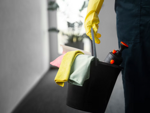 How to Clean and Disinfect High-Traffic Areas in Your Edmonton Home