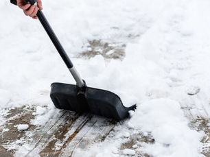 Dealing with Snow and Mud: Winter Cleaning Solutions for Edmonton Homes