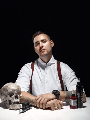 Andrey KolbasinUSA Los Angeles @andrey_kolbasin