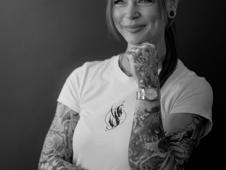 Julia Theodora Blieskastel / Germany @julia_theodora_tattoo www.shwarzweisstattoo.de