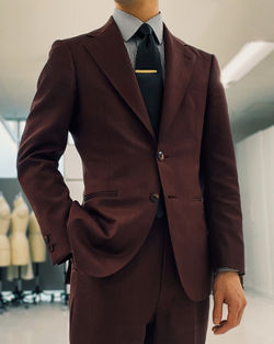 シングルスーツ