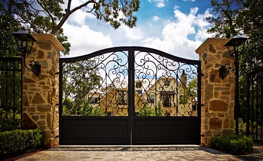 Fencing Contractors In Co El Paso