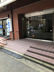 西口スロープ.jpg