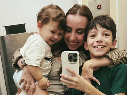 Ser mãe: entre o invisível e o infinito