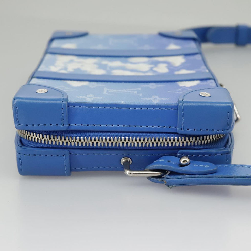 Miniaturbild: Louis Vuitton Trunk