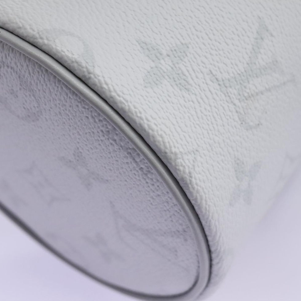 Miniaturbild: Louis Vuitton Chalk Nano