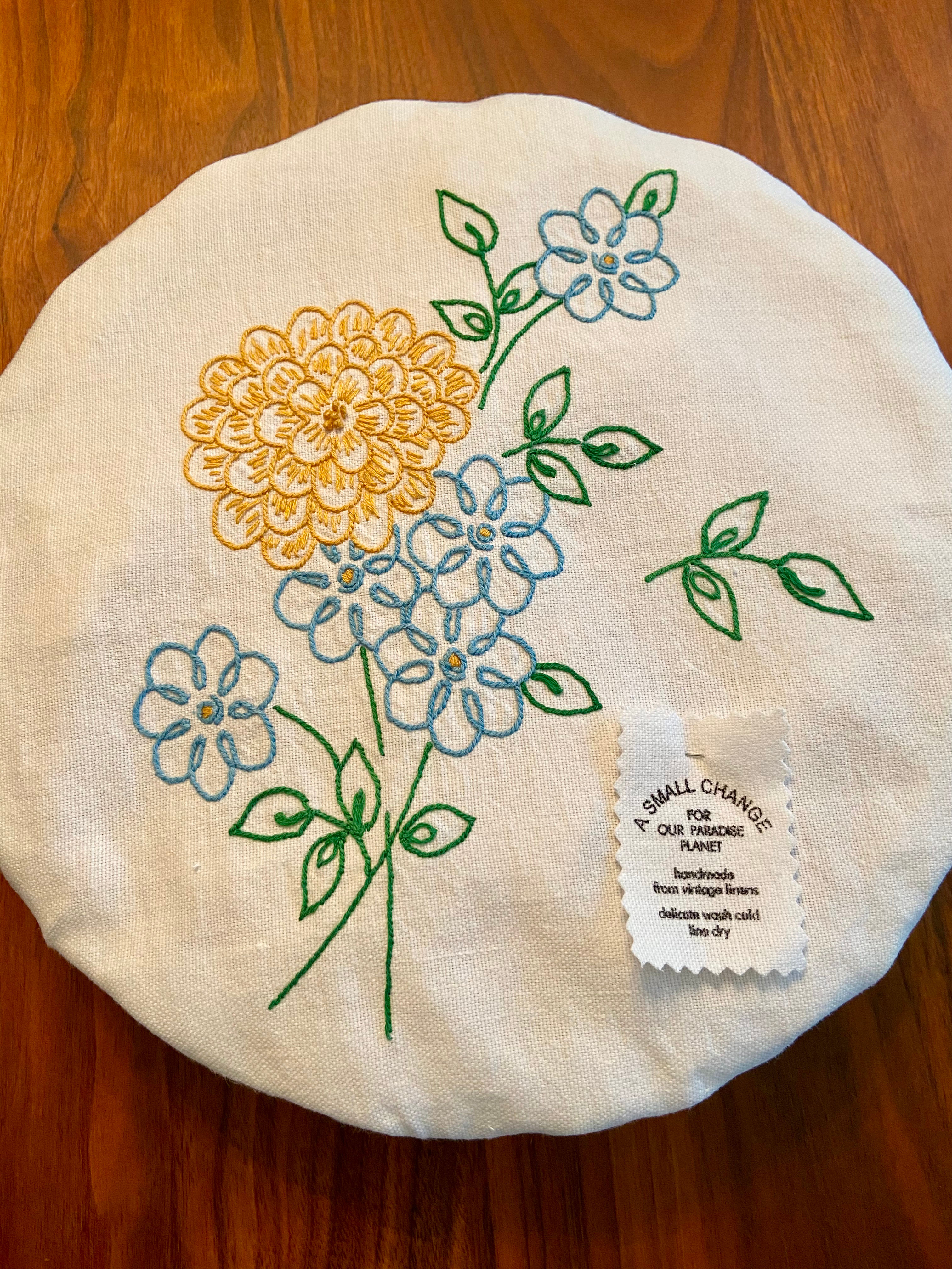 Hydrangea Bloom Pie and Bowl Cover