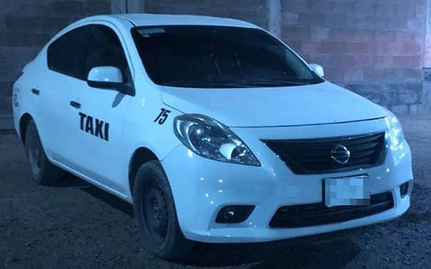 Hieren a taxista para robarle el vehículo