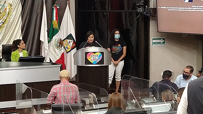 Aprueban por mayoría matrimonio igualitario en Sonora